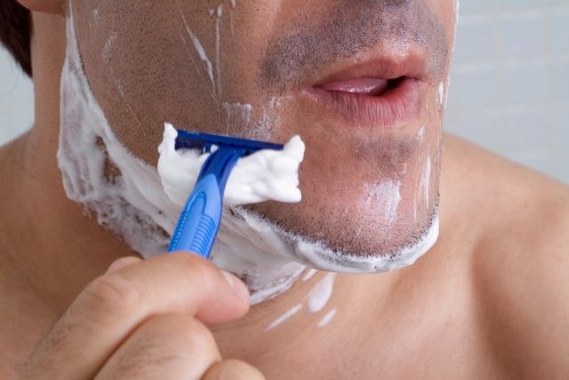 Struènjaci otkrivaju: Koliko puta možemo da upotrebimo isti brijaè?